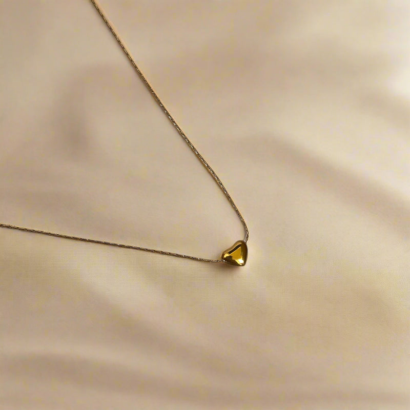 Golden Heart Minimal Pendant
