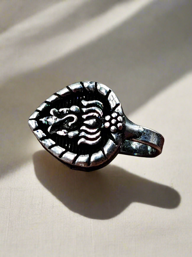 Ganesha Nosepin | Oxidised Non-Piearcing Nose-Rings