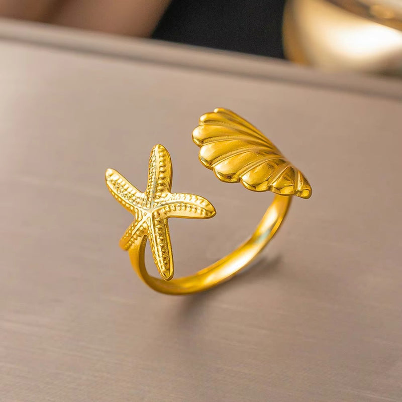 Sea Shell & Starfish Ring