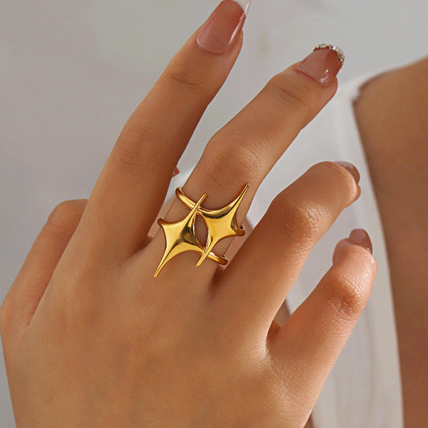 Distinctive Twin Stars Ring
