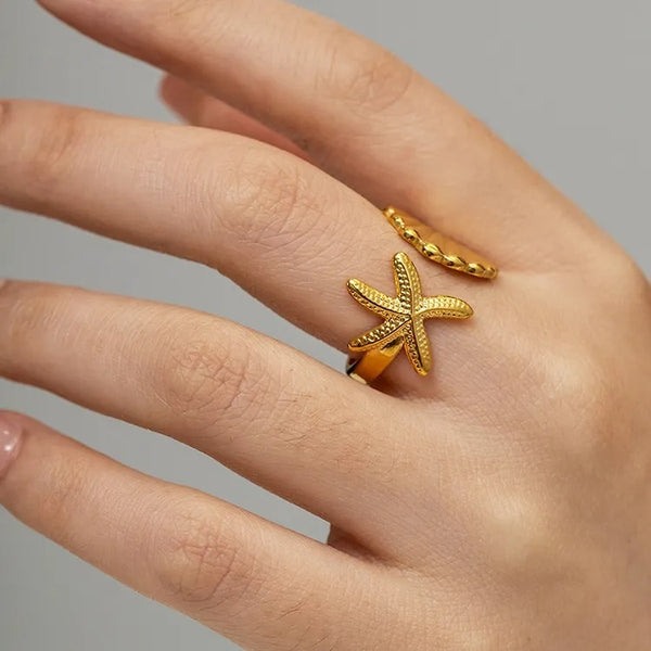 Sea Shell & Starfish Ring