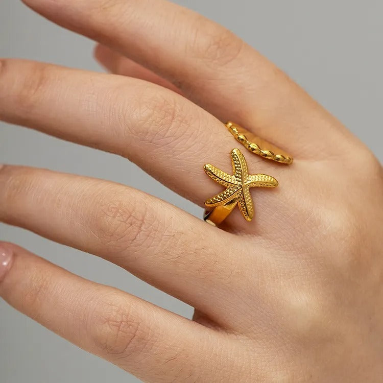 Sea Shell & Starfish Ring